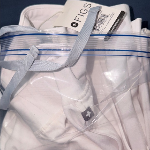 Figs White Zamora Jogger Scrub Pants - Picture 13 of 13